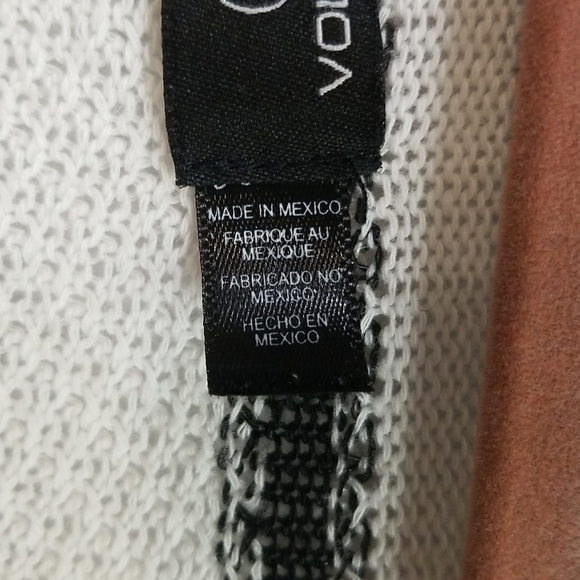 Volcom Long Sleeve Striped Sweater Size Small - Picture 5 of 6